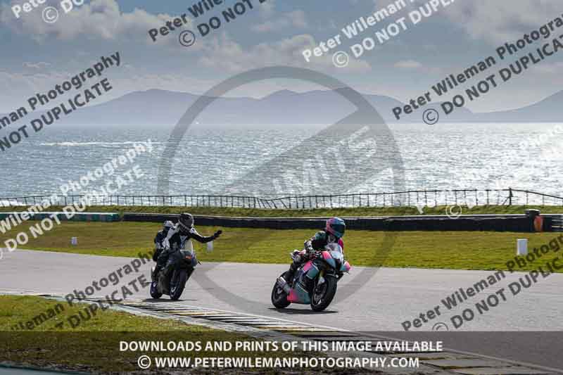anglesey no limits trackday;anglesey photographs;anglesey trackday photographs;enduro digital images;event digital images;eventdigitalimages;no limits trackdays;peter wileman photography;racing digital images;trac mon;trackday digital images;trackday photos;ty croes